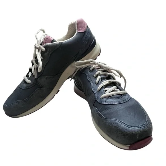 Ecco Women’s CS14 Sneakers, EU Size 38, US 7 - 7.5 - Picture 1 of 12